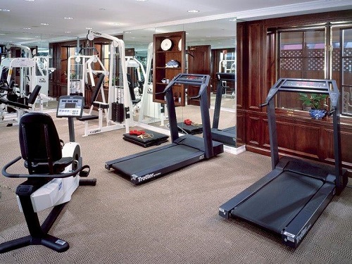 Excelsior Hotel gym